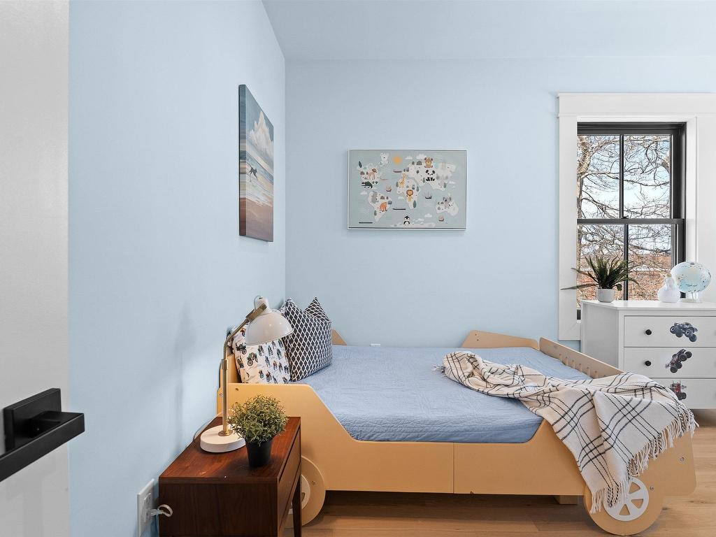 












785 Young Avenue

,
Halifax,




NS
B3H 2V8

