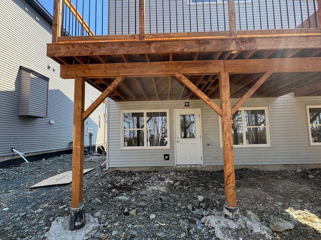 












83 Simona Drive

,
Dartmouth,




NS
B2X 0E1

