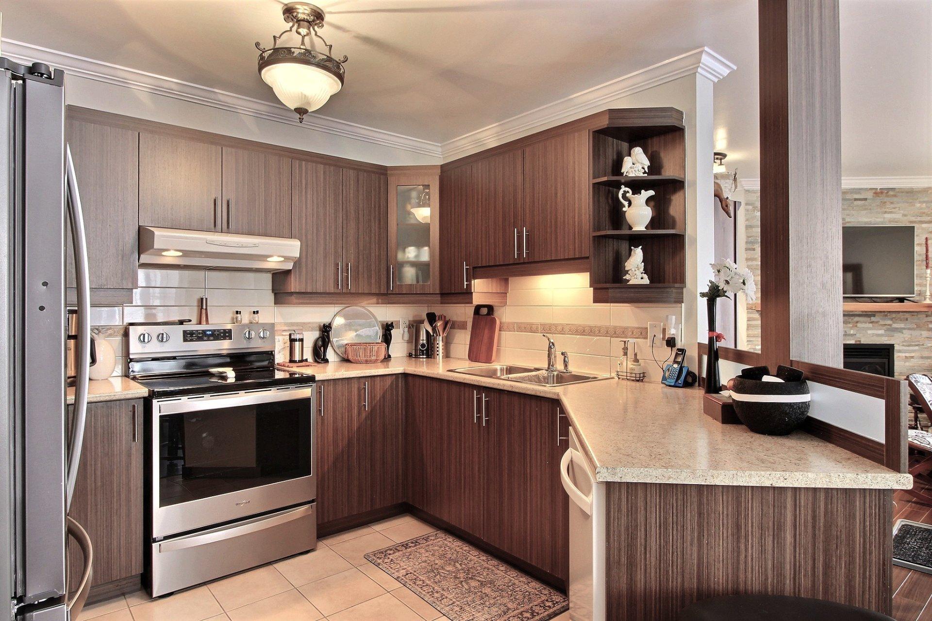 









2190


Rue Isaac-Jogues

, APT. 1,
Saint-Jérôme,




QC
J7Y0A2

