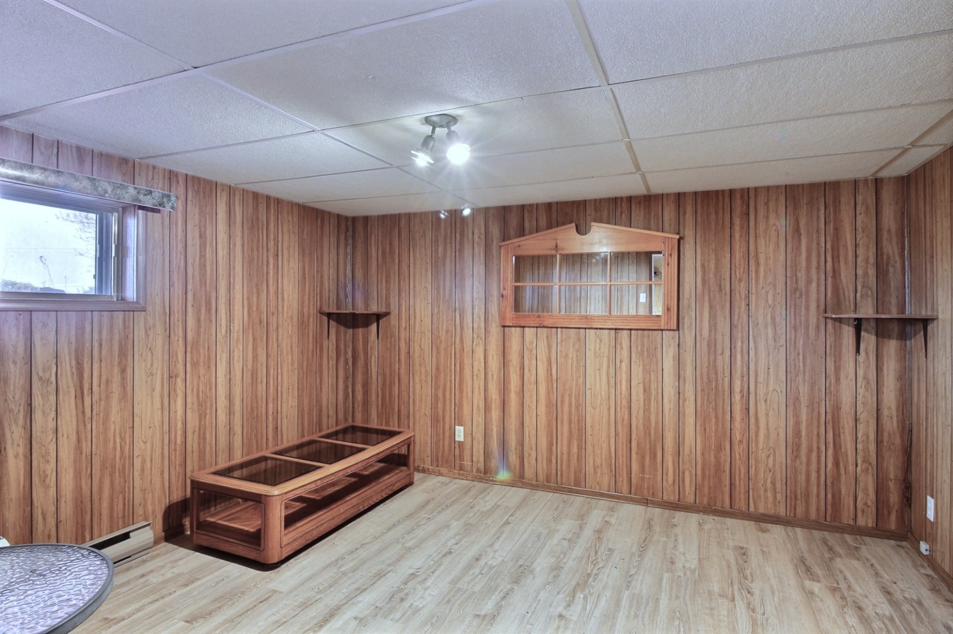 









120


Route du Canton

,
Brownsburg-Chatham,




QC
J8G1Z2

