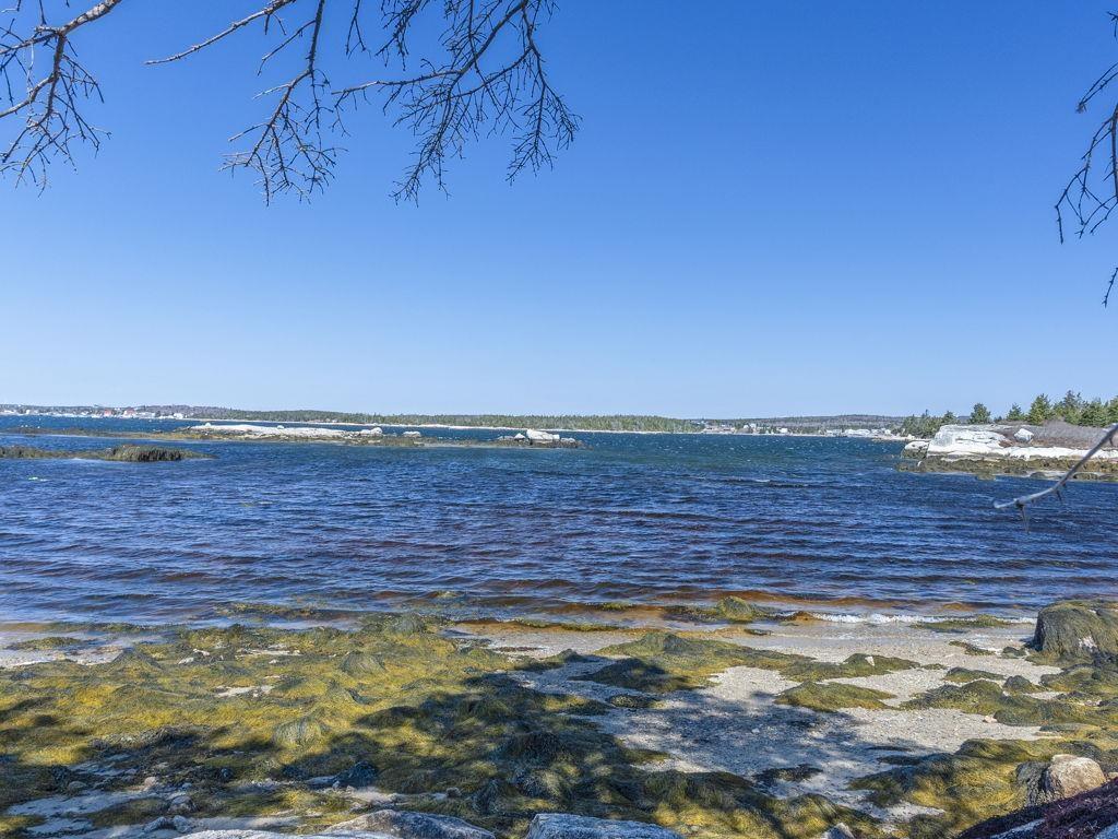 












7627 Bald Rock Road

,
Bald Rock,







NS
B3V 1K9


