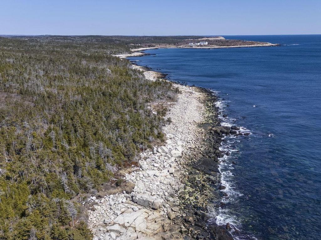 












7627 Bald Rock Road

,
Bald Rock,







NS
B3V 1K9

