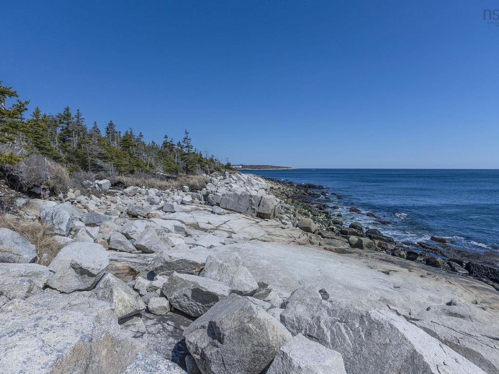 












7627 Bald Rock Road

,
Bald Rock,







NS
B3V 1K9

