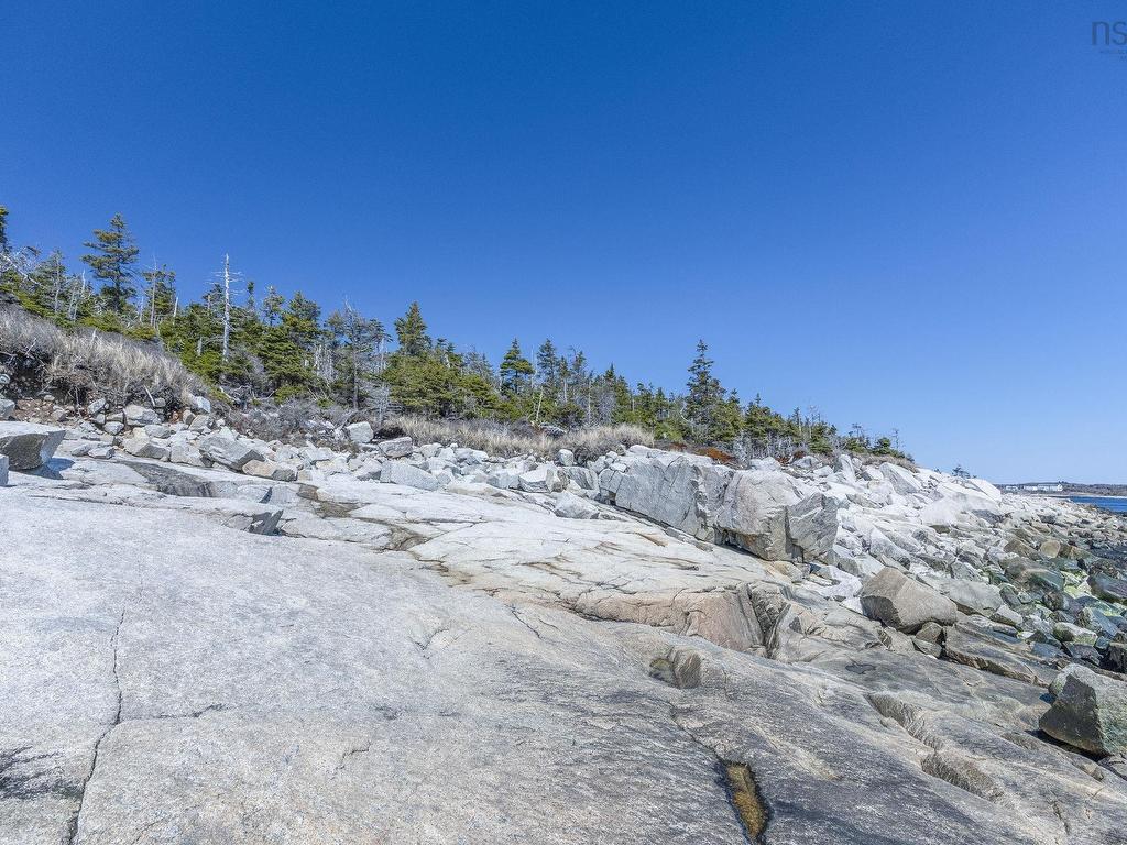












7627 Bald Rock Road

,
Bald Rock,







NS
B3V 1K9

