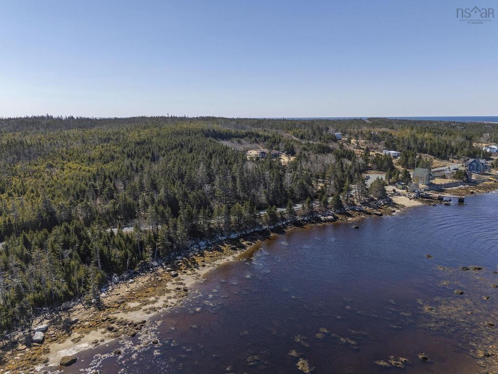 












7627 Bald Rock Road

,
Bald Rock,







NS
B3V 1K9

