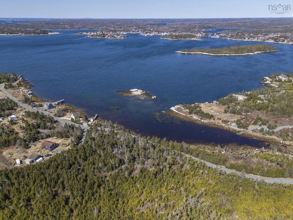 












7627 Bald Rock Road

,
Bald Rock,







NS
B3V 1K9

