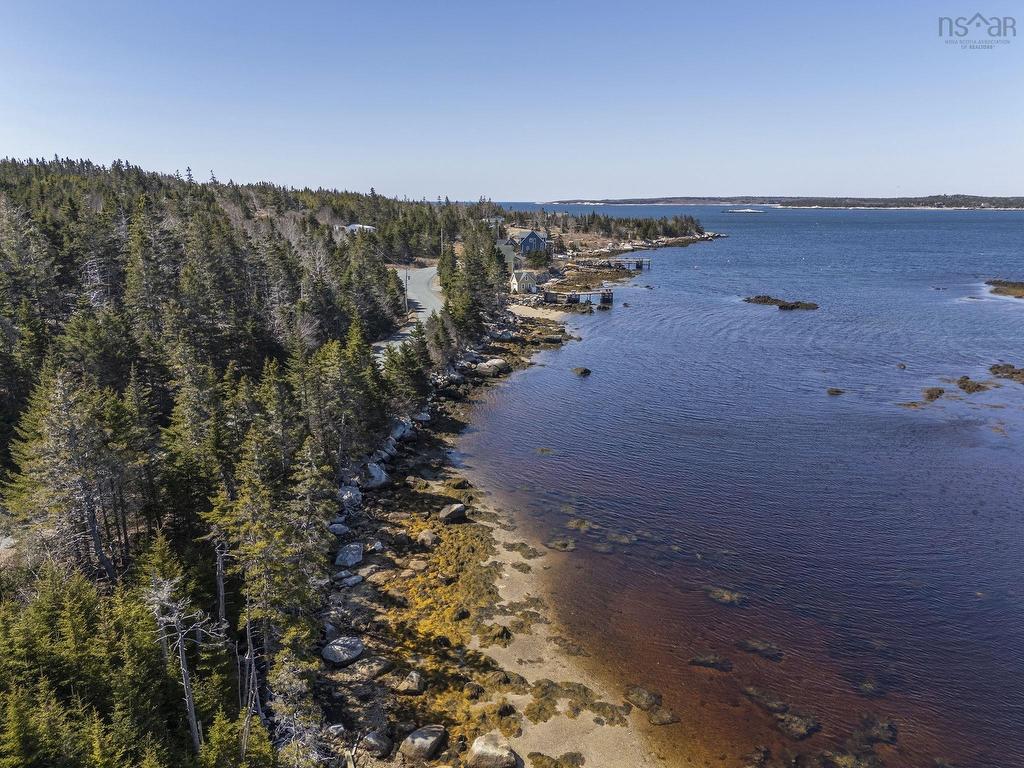 












7627 Bald Rock Road

,
Bald Rock,







NS
B3V 1K9

