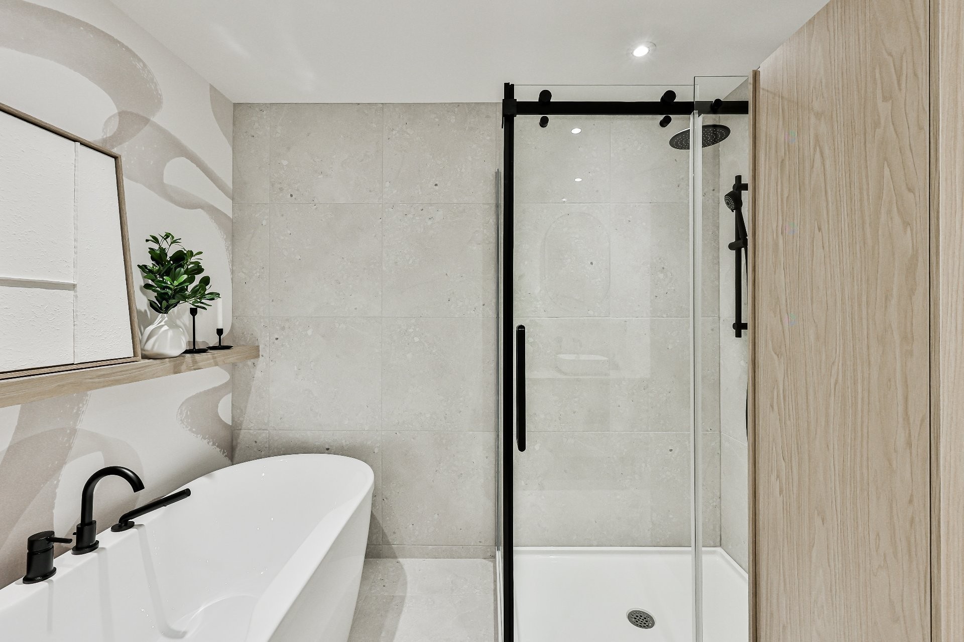 









50


Rue des Étangs

,
Lanoraie,




QC
J0K3E0

