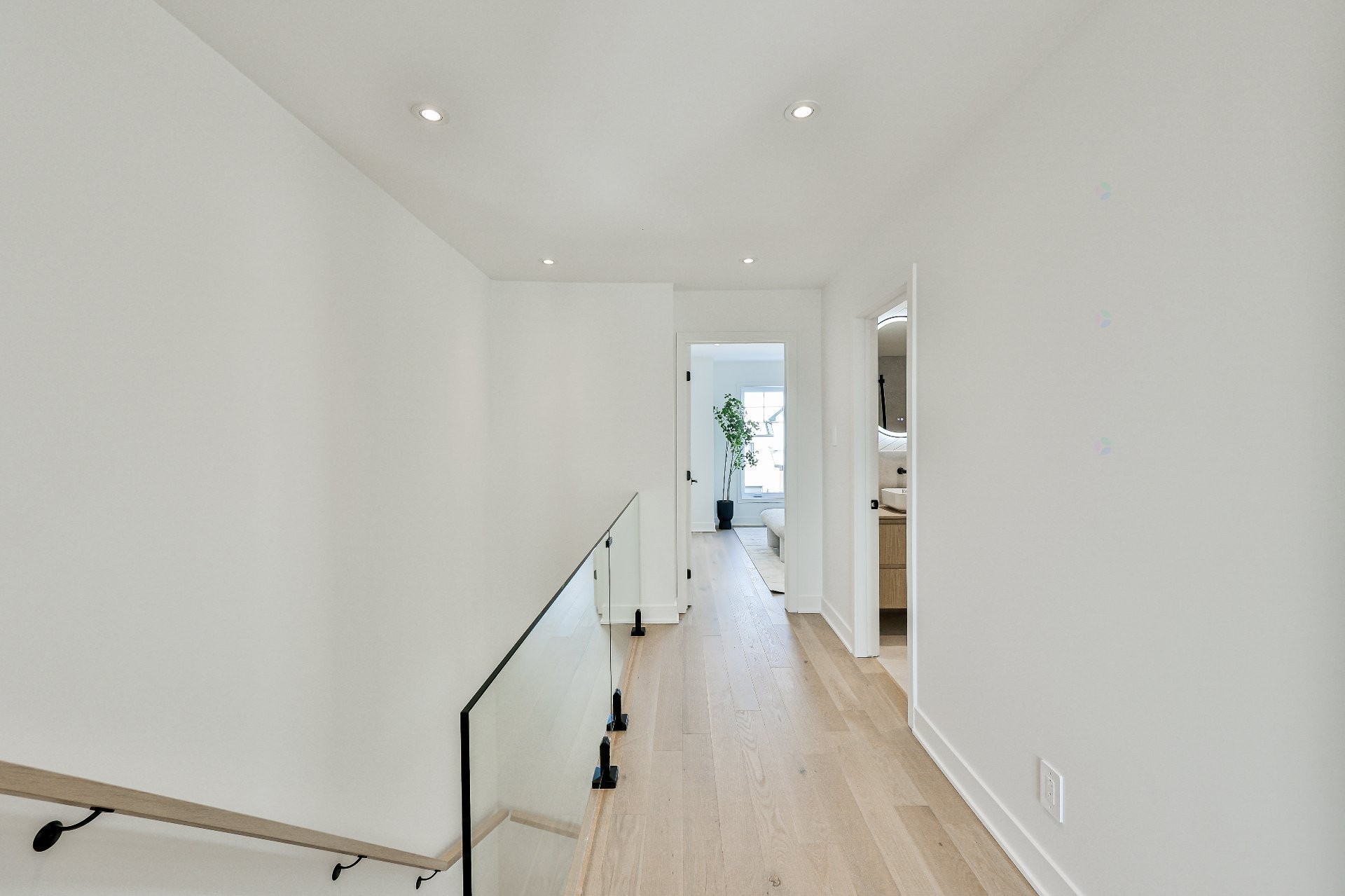 









42


Rue des Étangs

,
Lanoraie,




QC
J0K3E0

