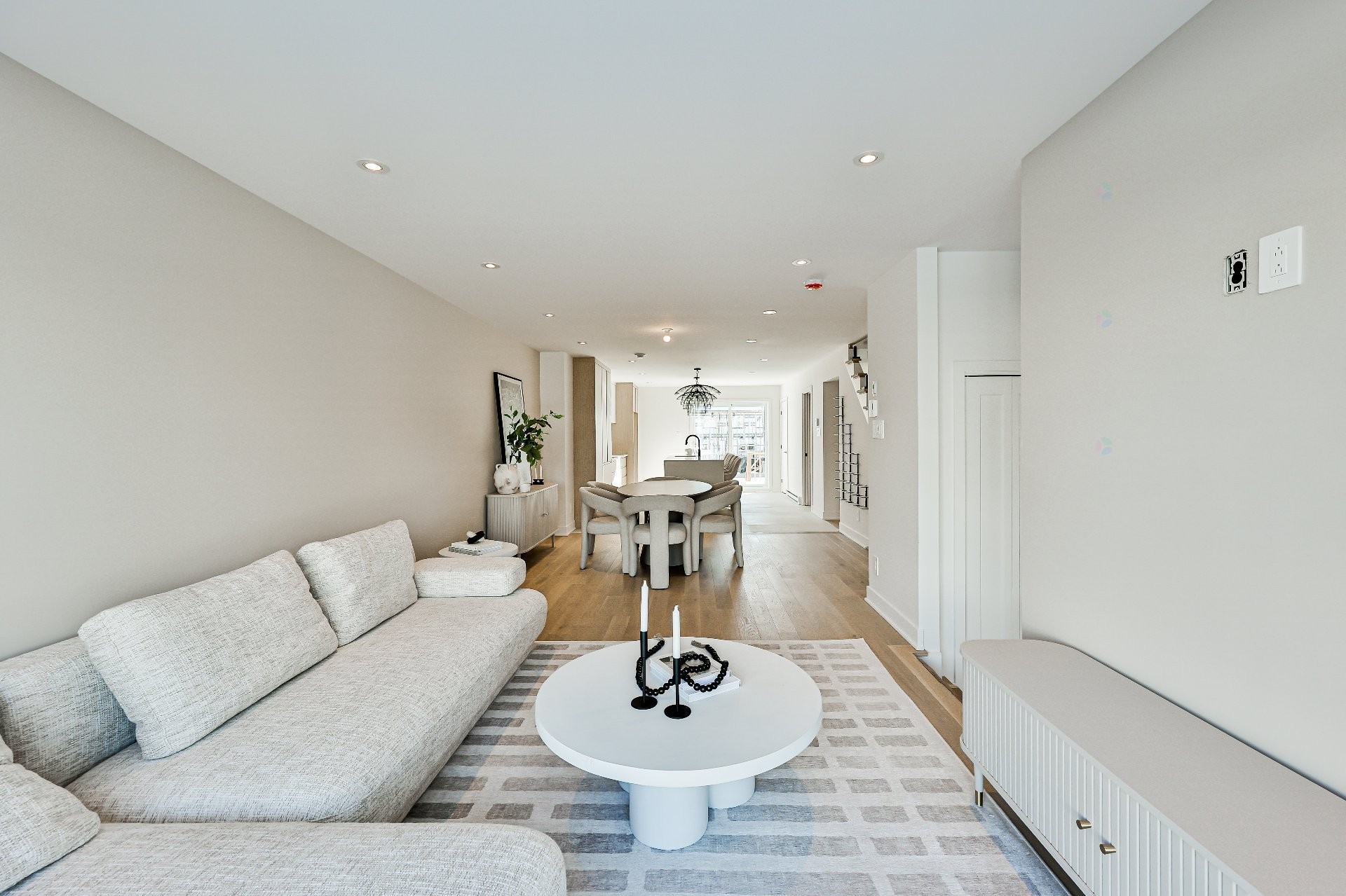 









52


Rue des Étangs

,
Lanoraie,




QC
J0K3E0

