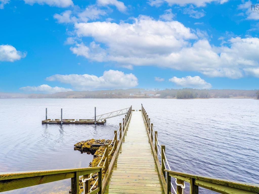 












10 Mary Lane

,
Marvins Island,




NS
B0J 1K0

