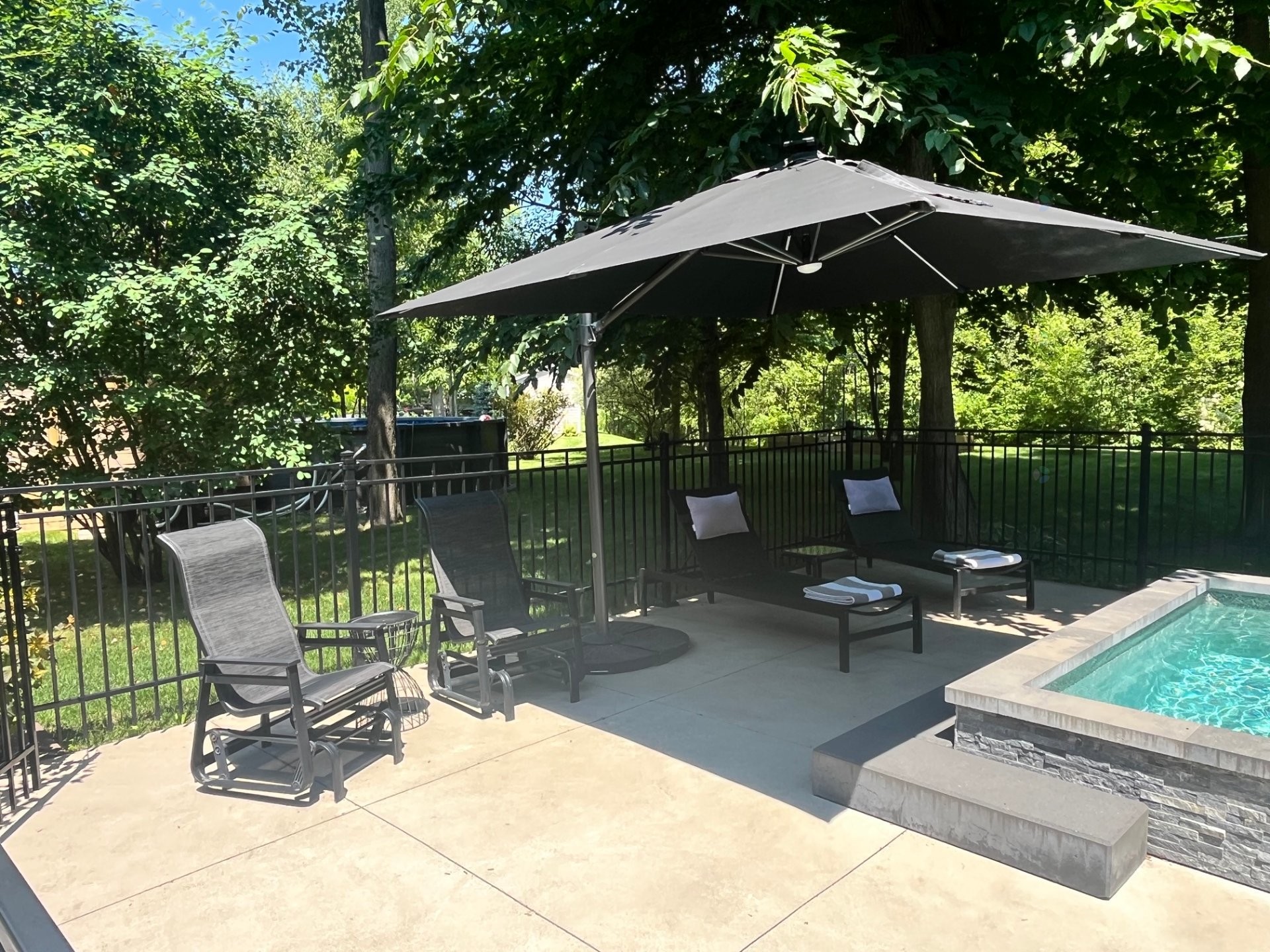 









41


Rue des Bouleaux

,
Lachute,




QC
J8H0J3

