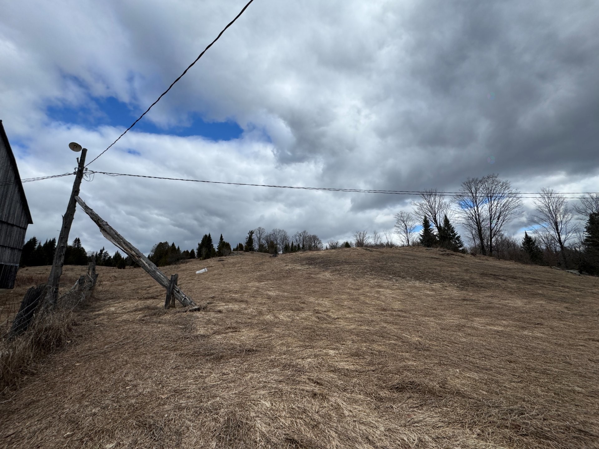 









75Z


Ch. Ward

,
Harrington,







QC
J8G2S4

