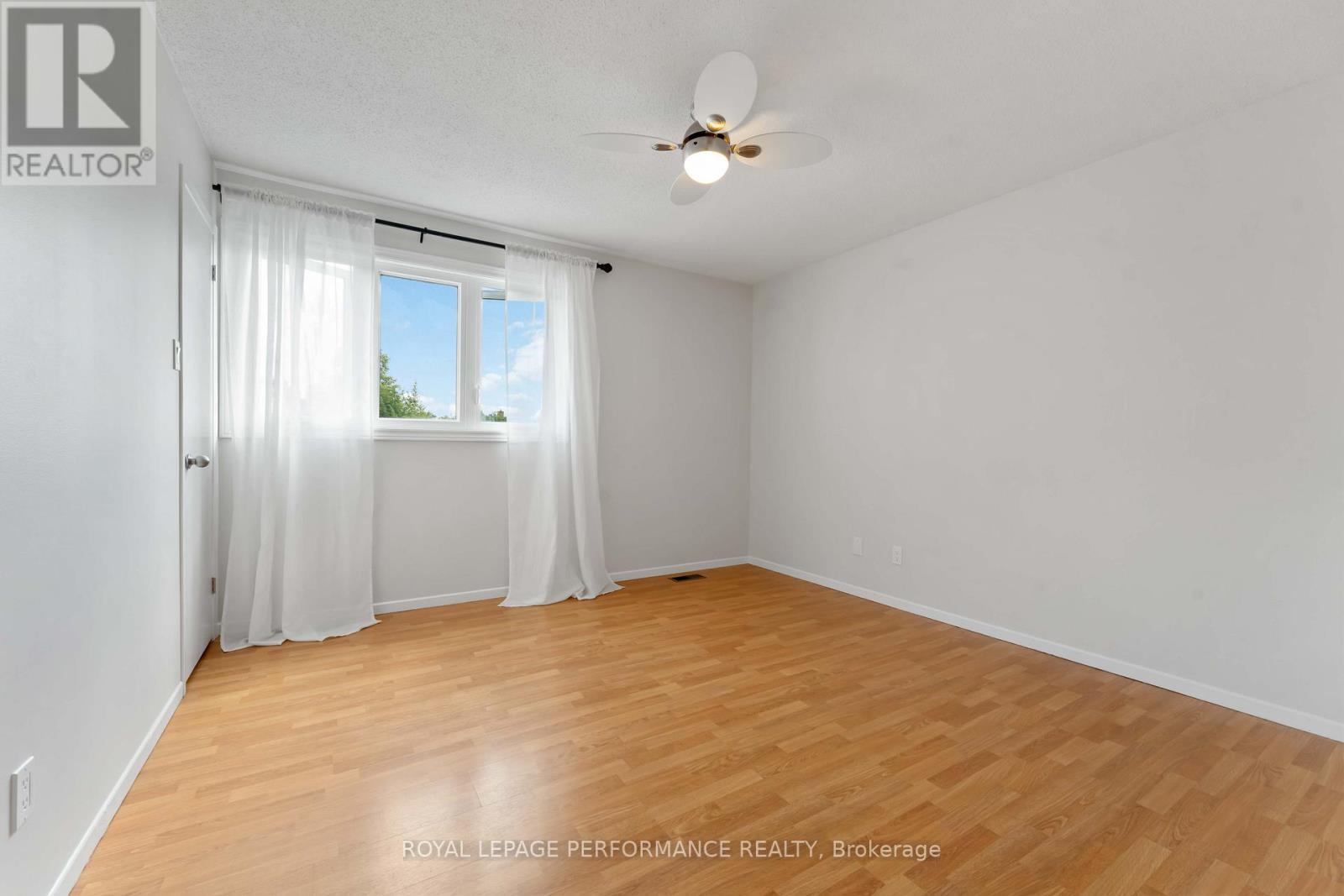 












6345 MATTICE AVENUE N

,
Ottawa,




Ontario
K1C2G1


