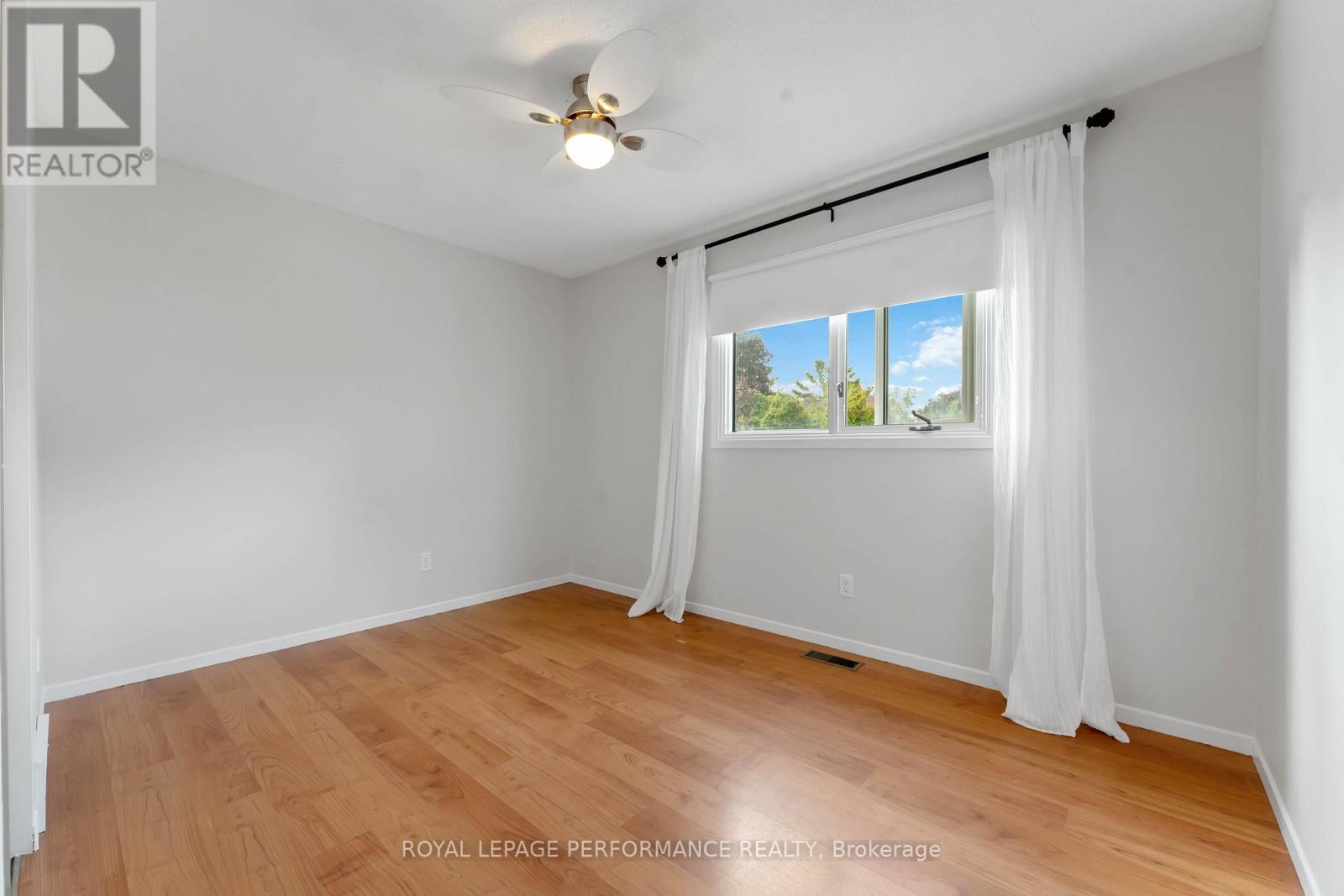 












6345 MATTICE AVENUE N

,
Ottawa,




Ontario
K1C2G1


