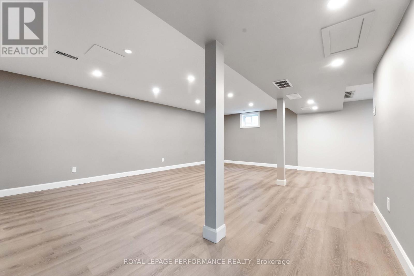 












6345 MATTICE AVENUE N

,
Ottawa,




Ontario
K1C2G1

