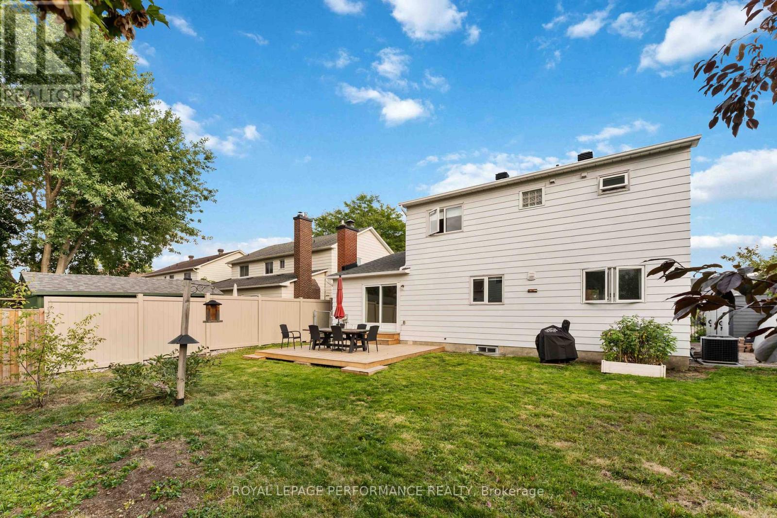 












6345 MATTICE AVENUE N

,
Ottawa,




Ontario
K1C2G1


