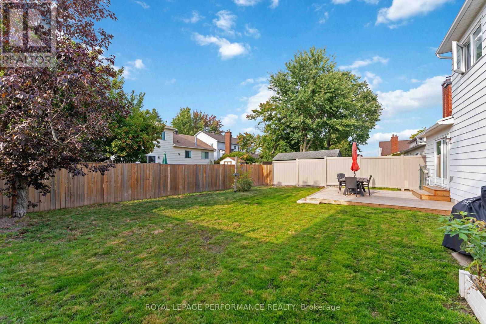 












6345 MATTICE AVENUE N

,
Ottawa,




Ontario
K1C2G1

