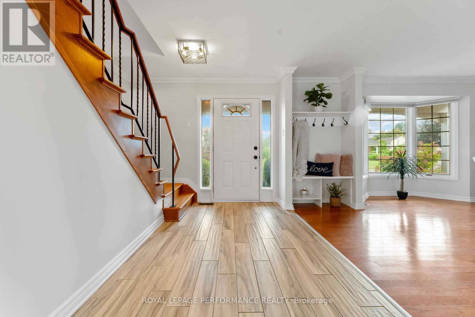 












6345 MATTICE AVENUE N

,
Ottawa,




Ontario
K1C2G1

