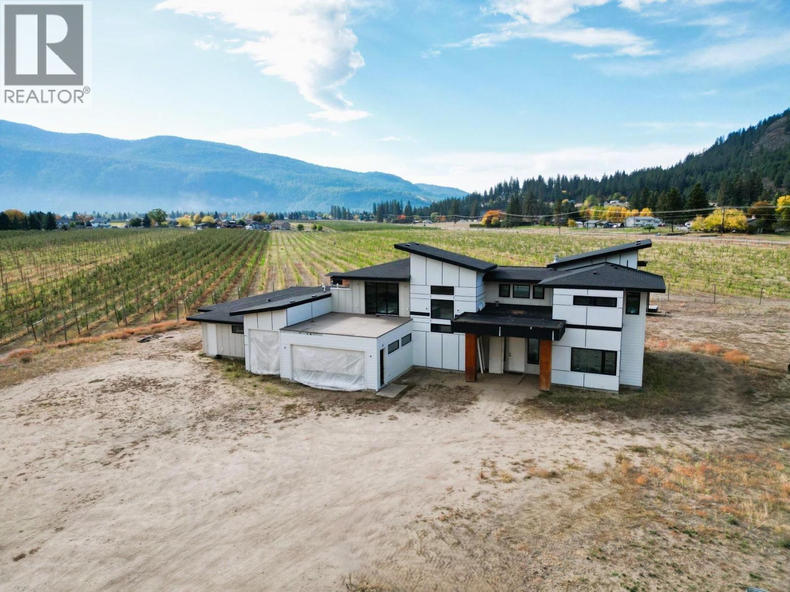 












8077 Donaldson Drive

,
Grand Forks,




British Columbia
V0H1H0

