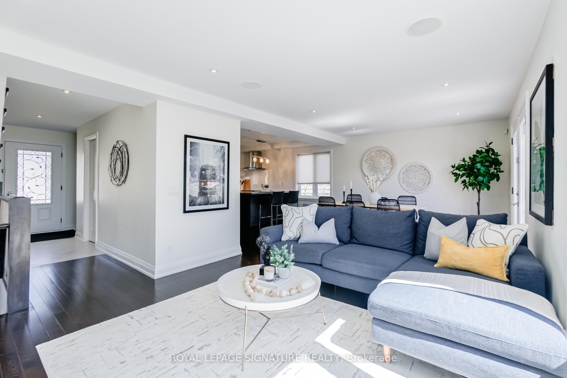 









71


Roseland

Drive,
Toronto,




ON
M8W 1Y4

