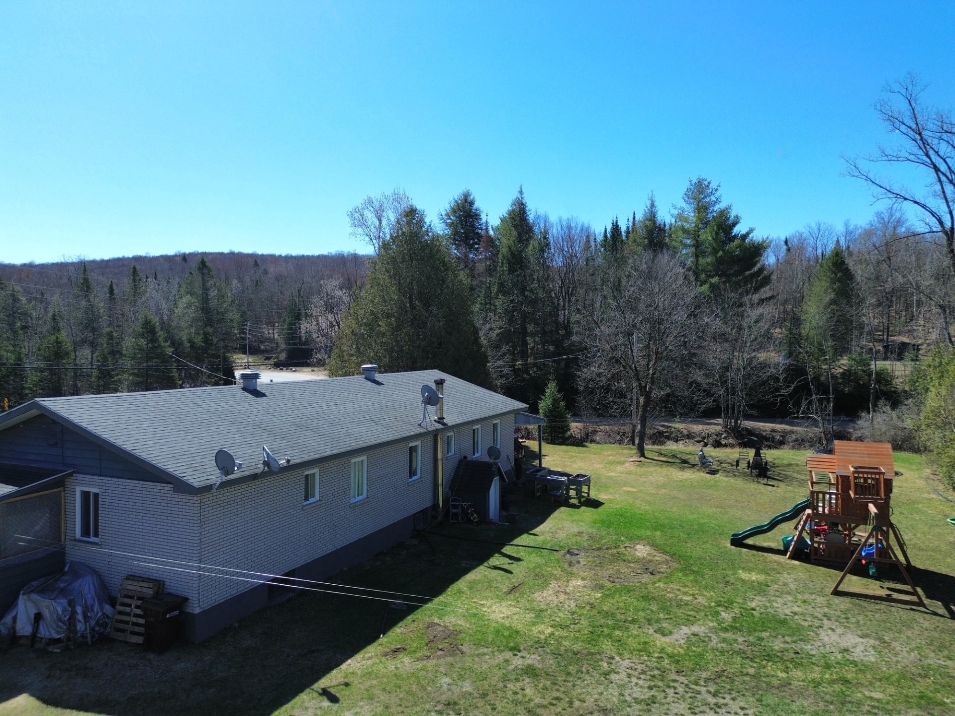 









1721

 - 1721A


Route du Nord

,
Brownsburg-Chatham,




QC
J8G1E2

