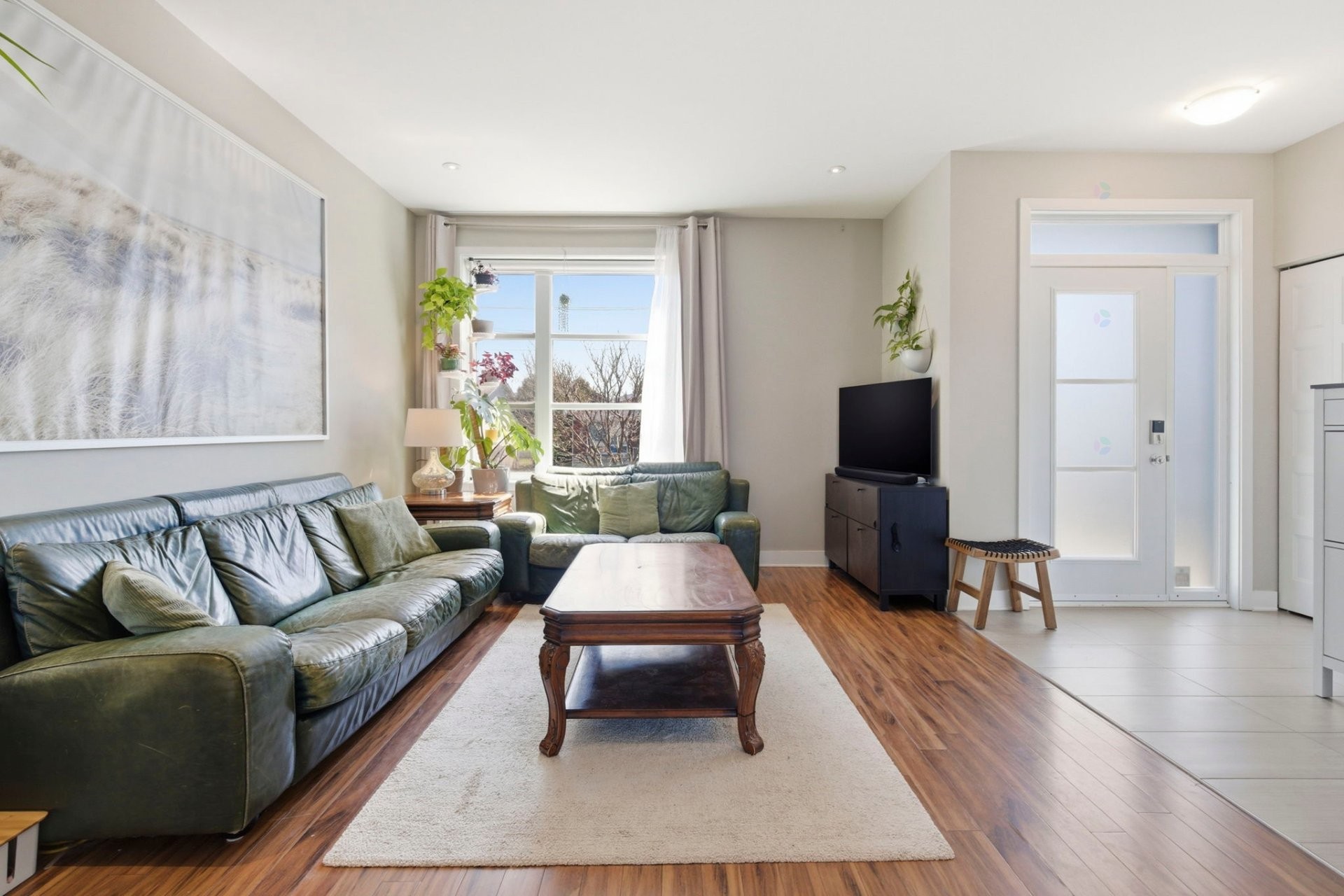 









4080


Rue de la Légion

,
Longueuil (Saint-Hubert),




QC
J3Y1Y8


