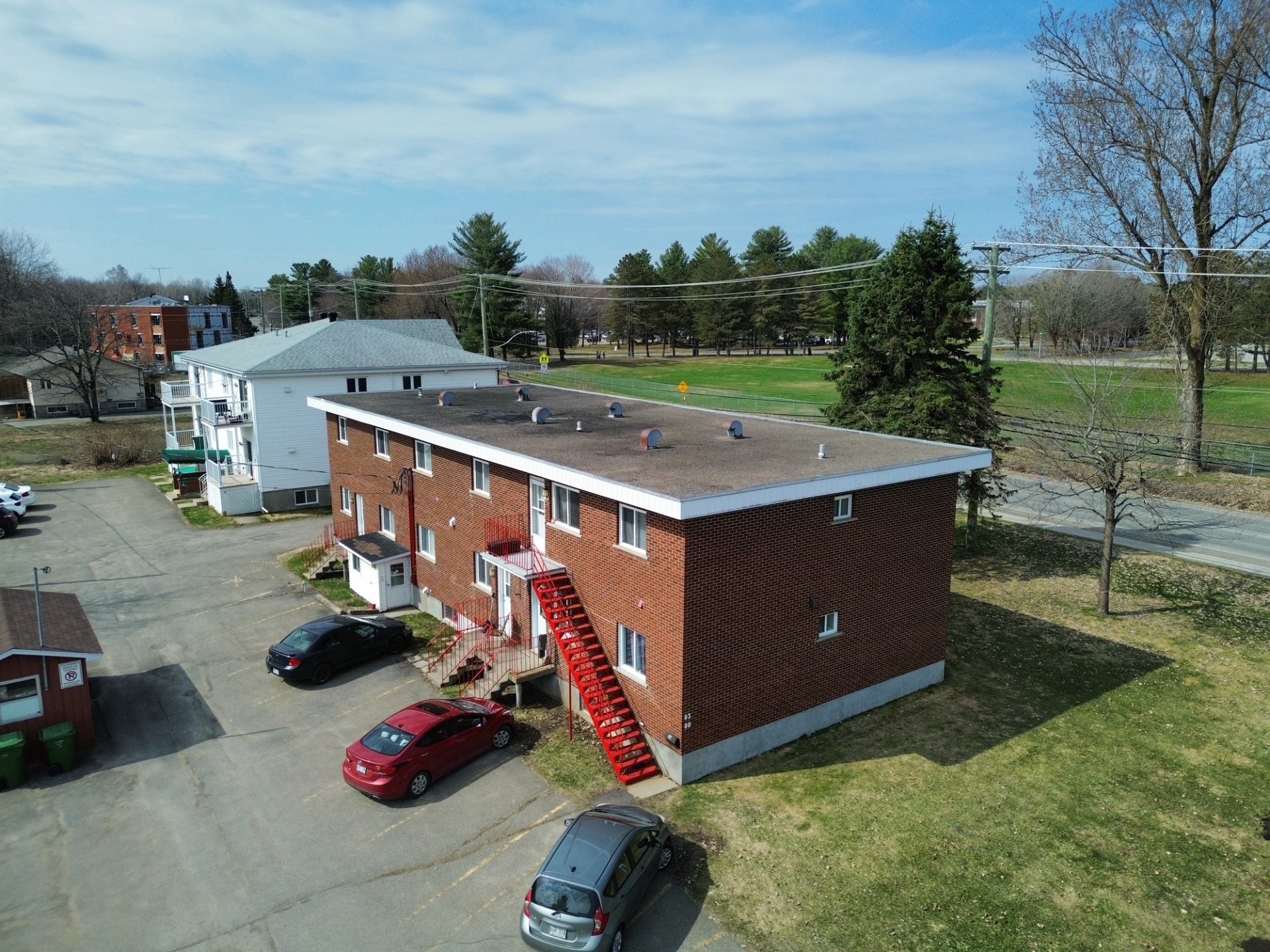 









433


Av. d'Argenteuil

,
Lachute,




QC
J8H1W9

