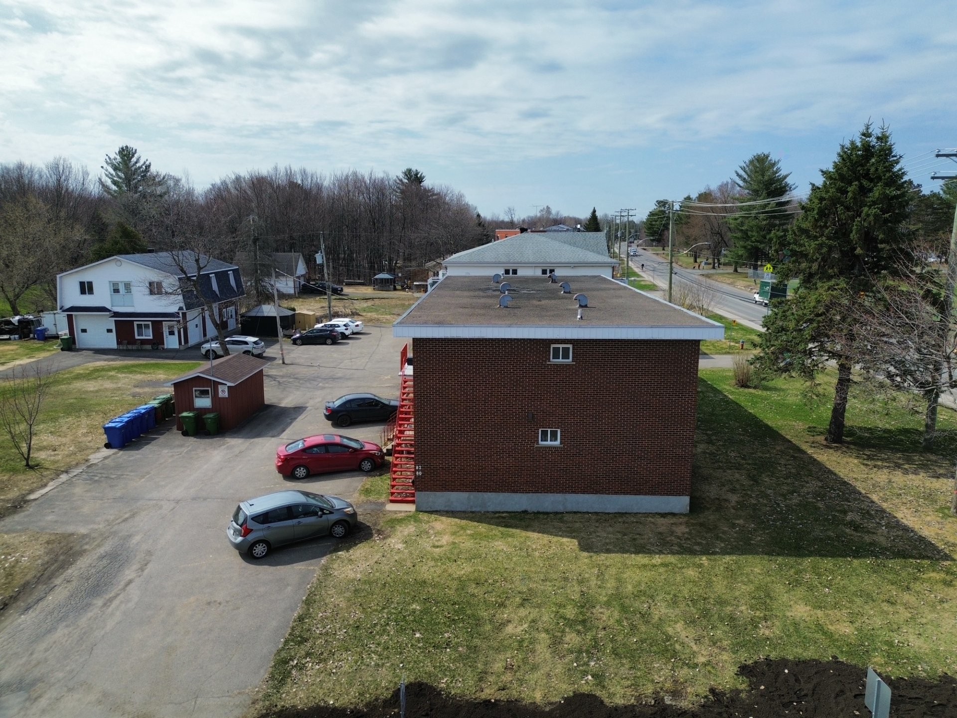 









433


Av. d'Argenteuil

,
Lachute,




QC
J8H1W9

