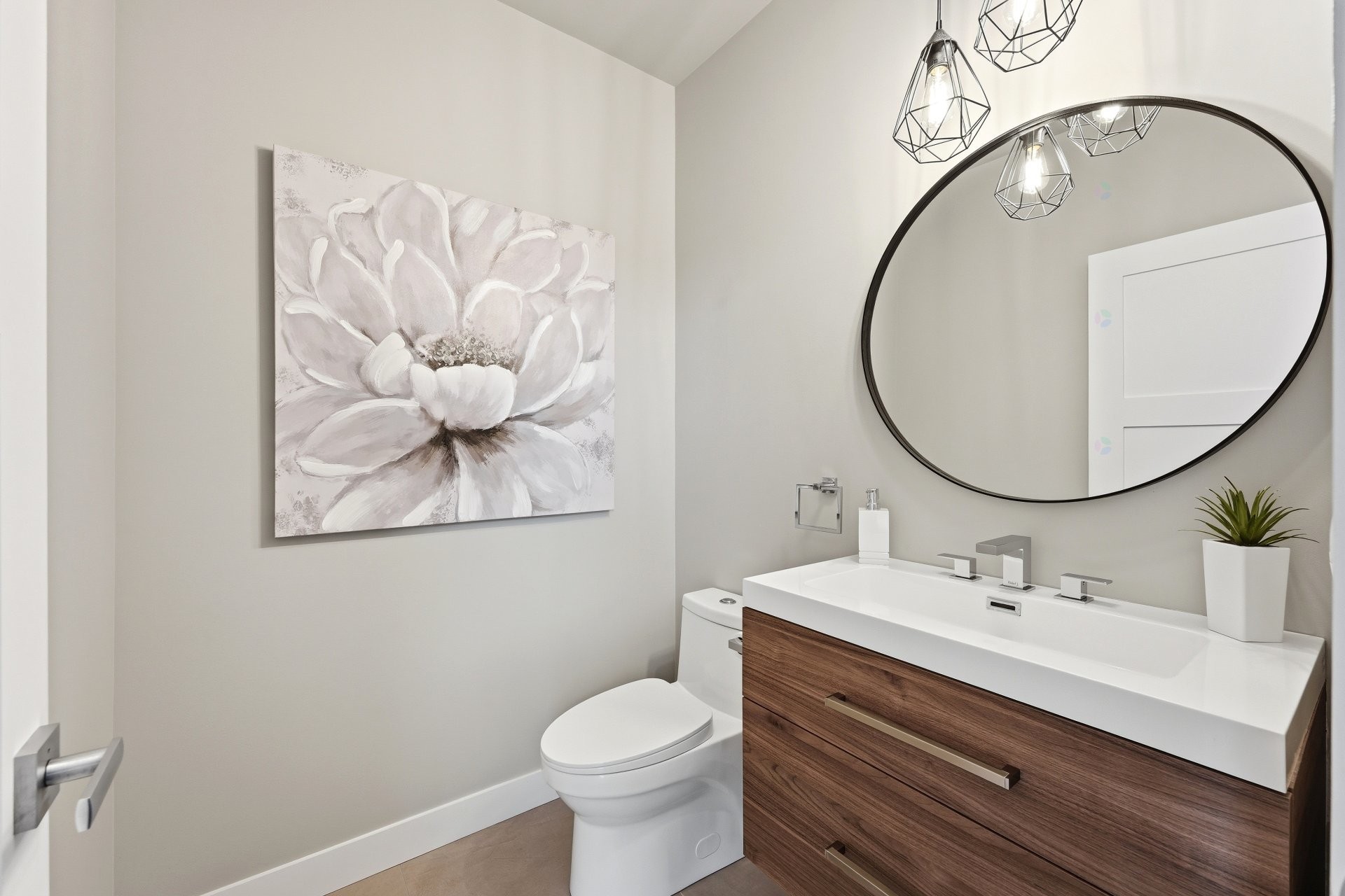 









123


Av. du Littoral

,
Saint-Paul,




QC
J0K3E0

