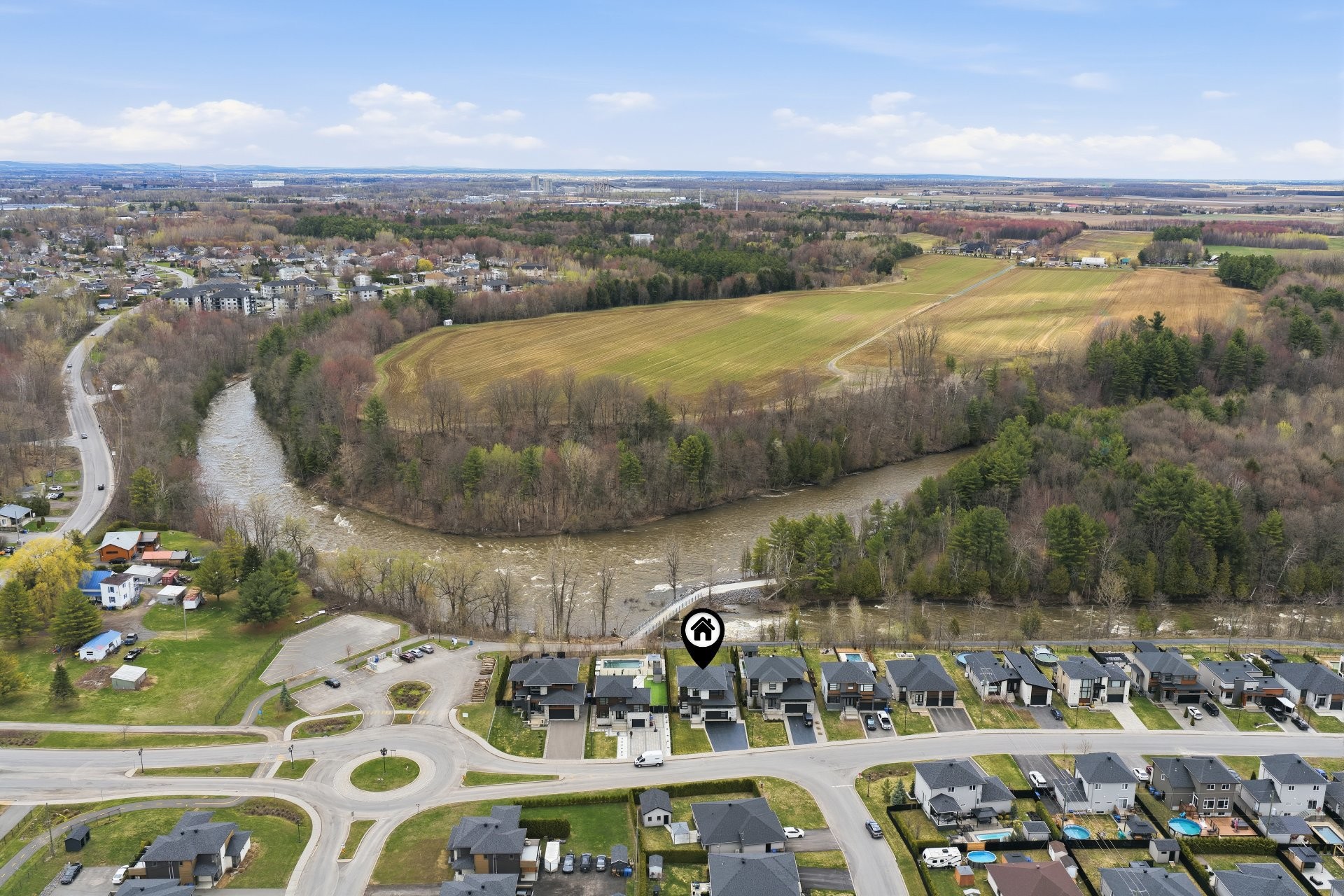 









123


Av. du Littoral

,
Saint-Paul,




QC
J0K3E0

