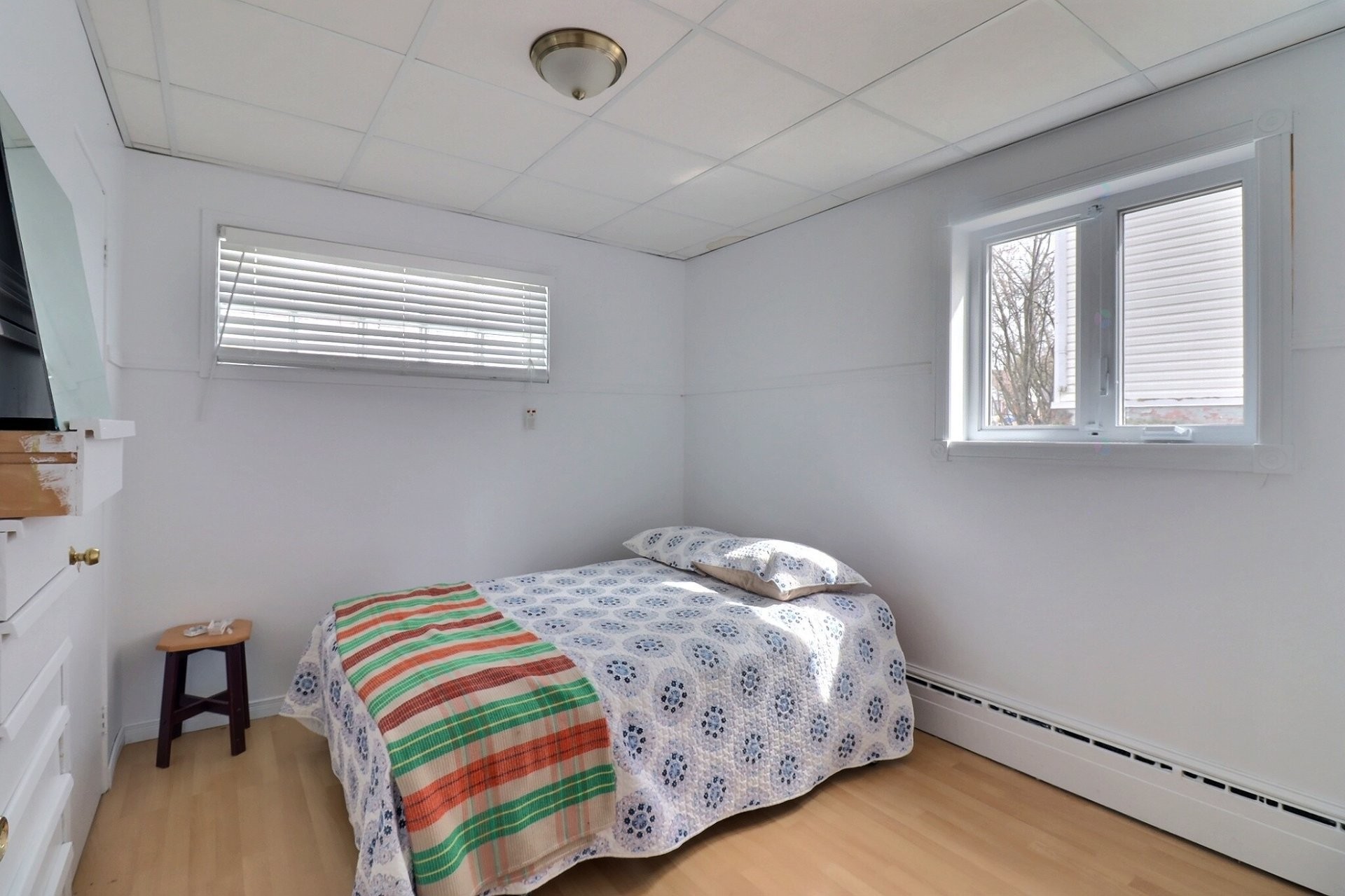 









2360


Rue Brassard

,
Saguenay (Jonquière),




QC
G7X5S9

