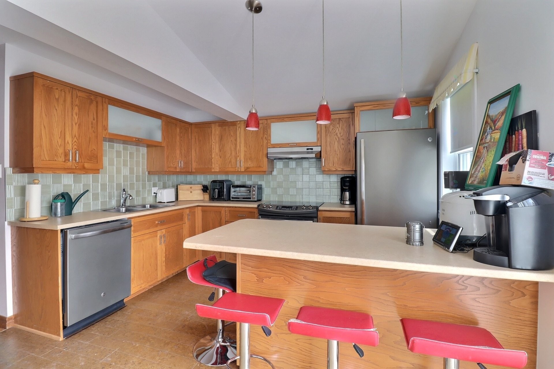 









2360


Rue Brassard

,
Saguenay (Jonquière),




QC
G7X5S9

