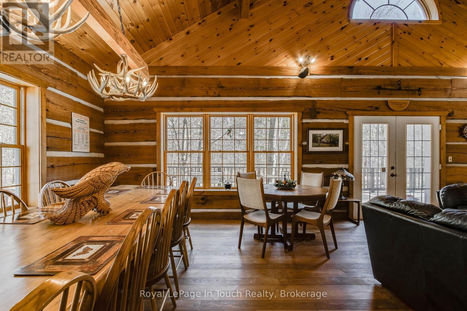 












753 CONCESSION 19 ROAD W

,
Tiny,




Ontario
L9M0H8

