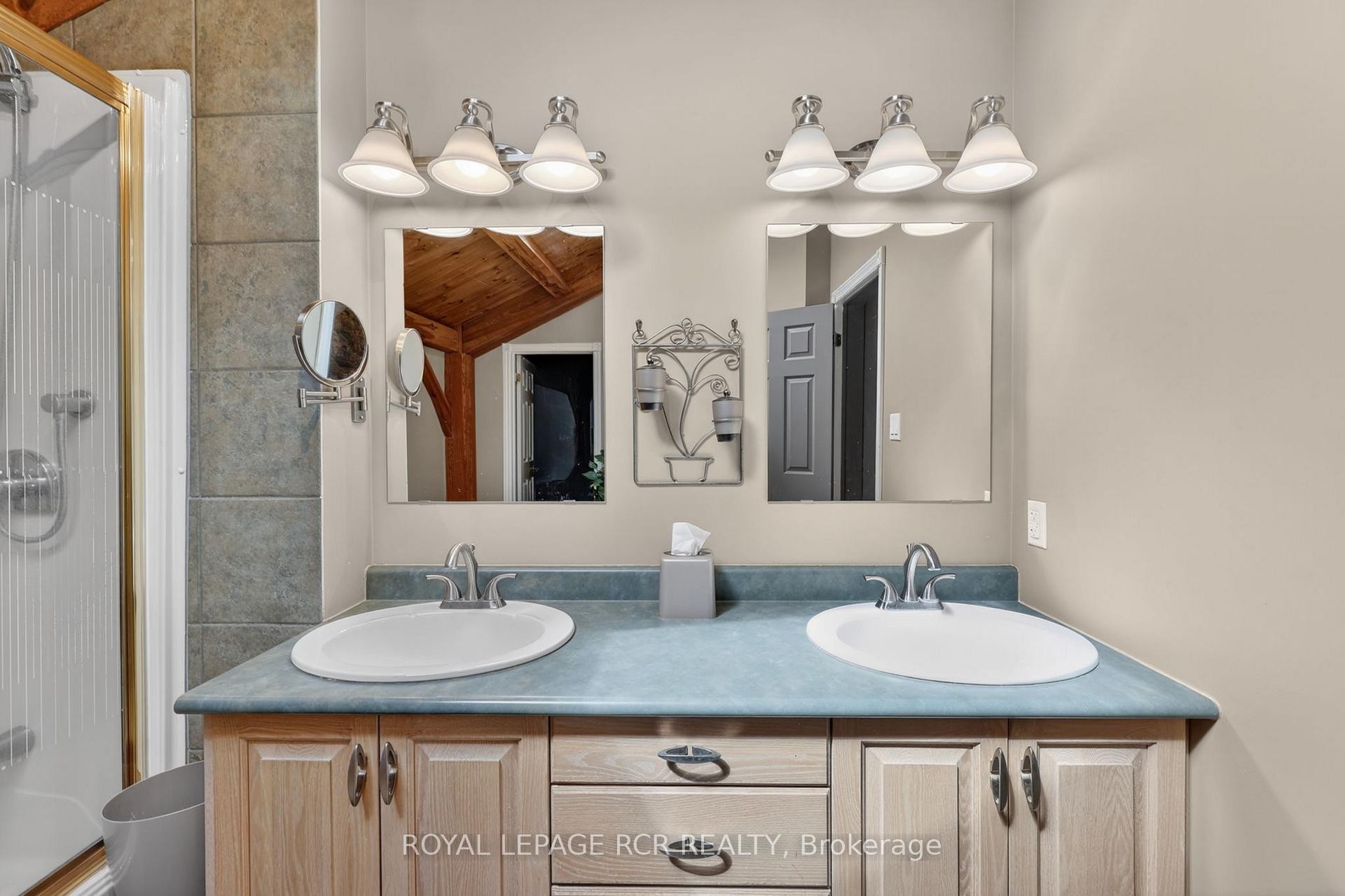 









2238


Conc Rd 2

Road,
Adjala-Tosorontio,




ON
L0N 1P0

