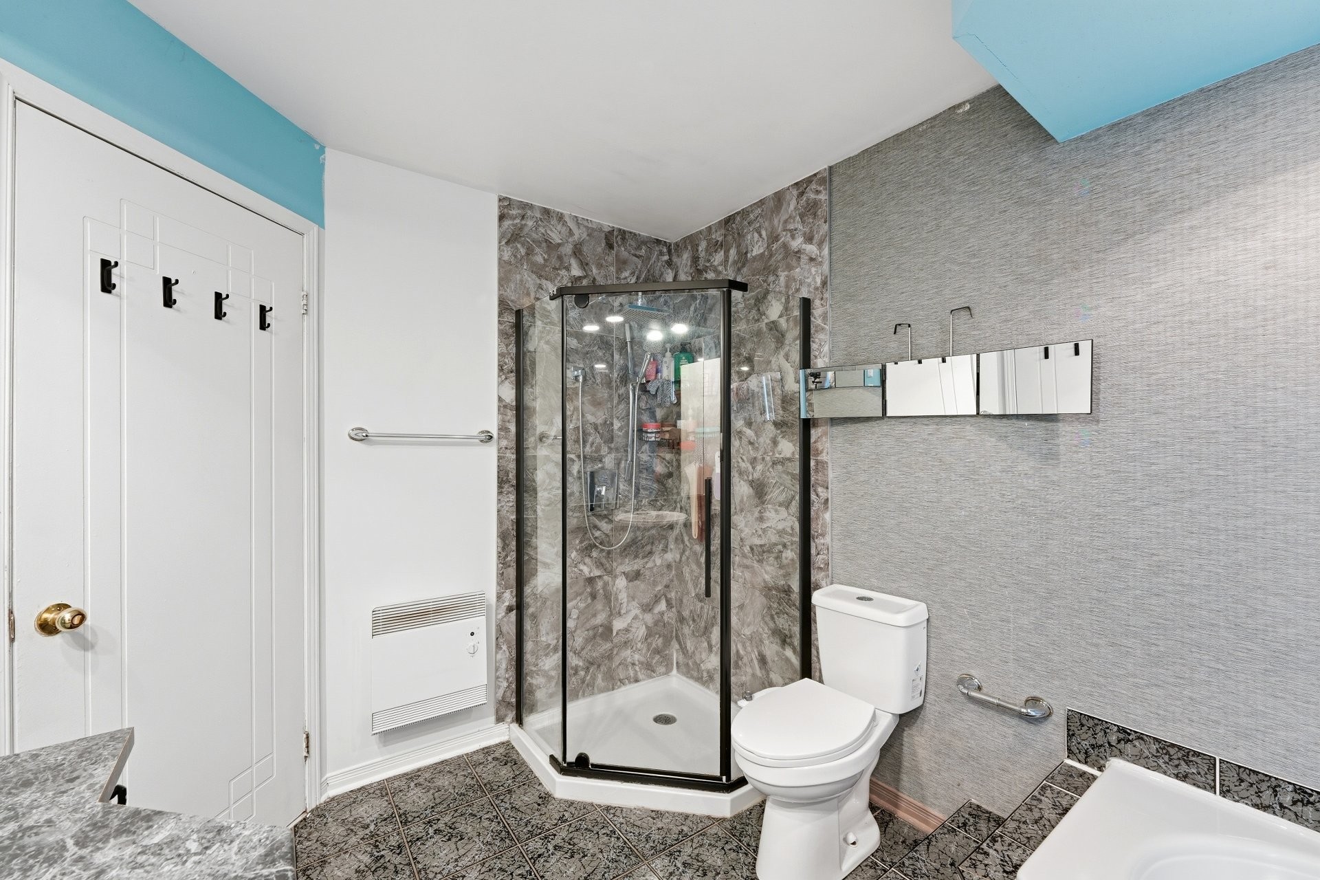 









960


Rue Basile-Routhier

,
Repentigny (Repentigny),




QC
J5Y3V2


