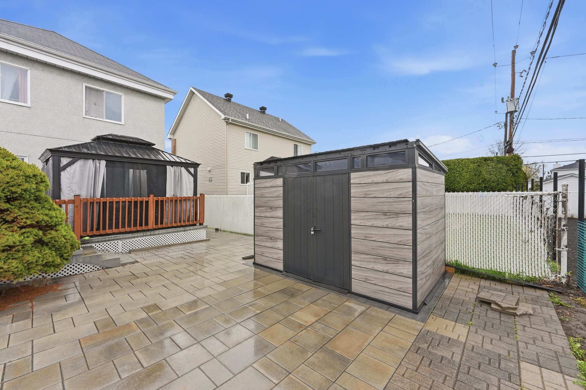









960


Rue Basile-Routhier

,
Repentigny (Repentigny),




QC
J5Y3V2

