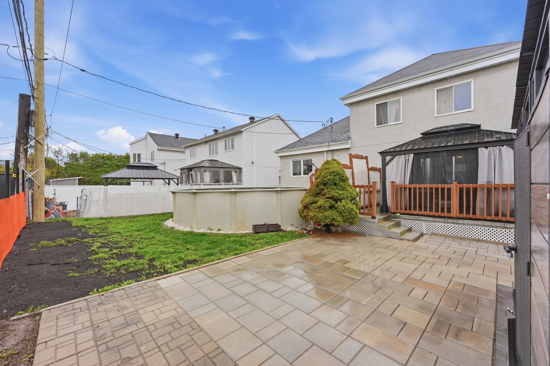 









960


Rue Basile-Routhier

,
Repentigny (Repentigny),




QC
J5Y3V2

