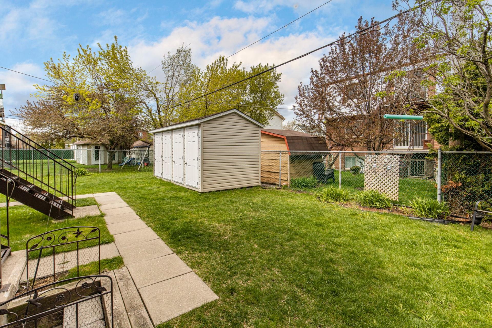 









1419

 - 1423


Rue Lacoste

,
Longueuil (Le Vieux-Longueuil),




QC
J4G2G4

