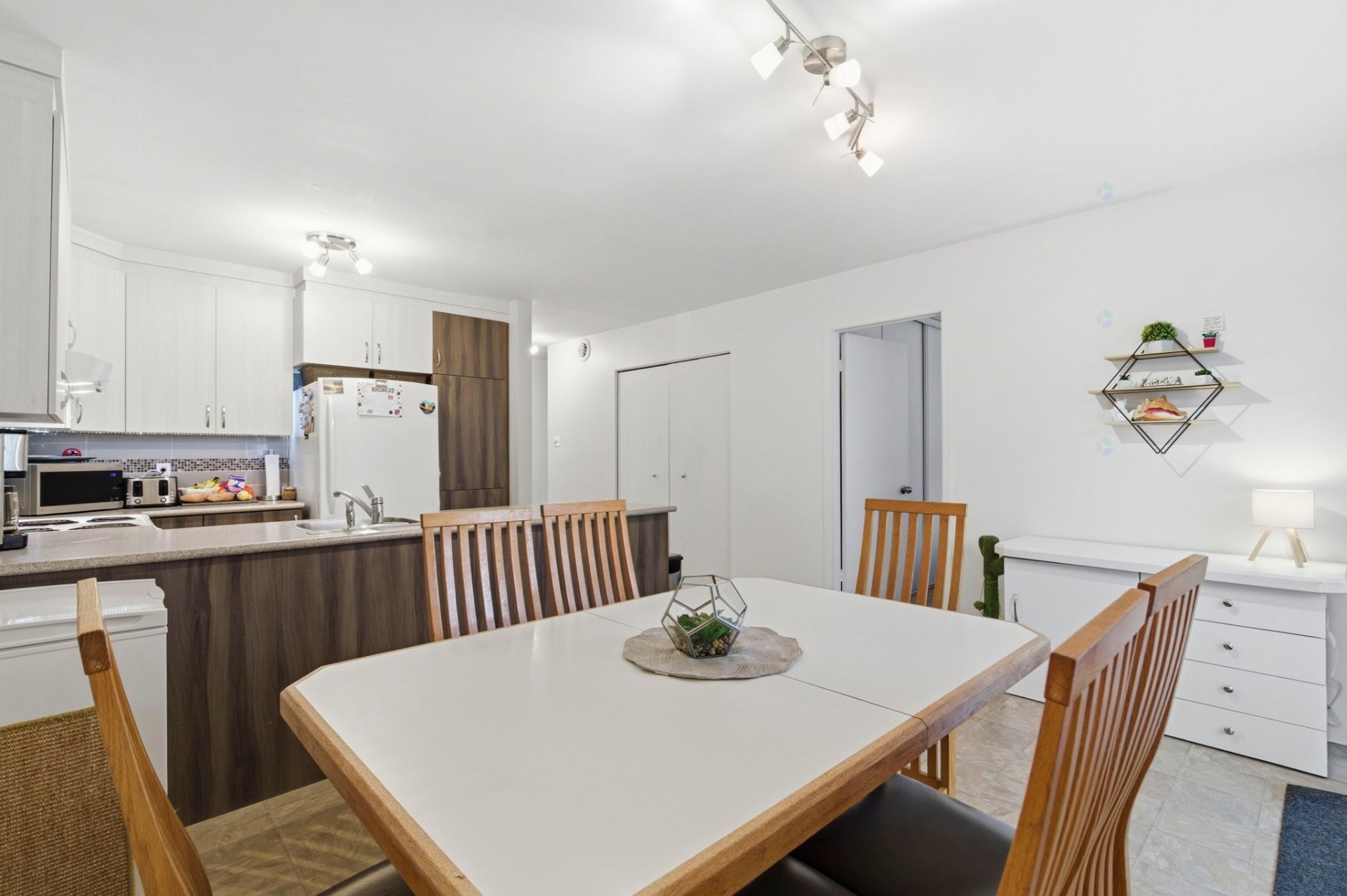 









1419

 - 1423


Rue Lacoste

,
Longueuil (Le Vieux-Longueuil),




QC
J4G2G4

