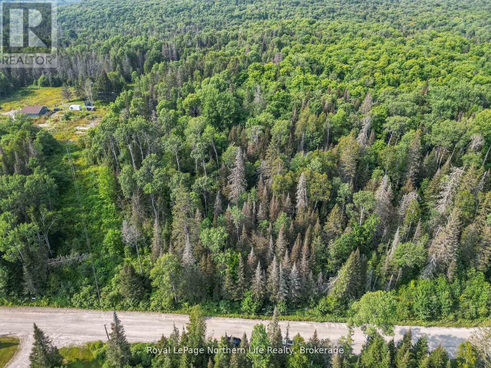 












LOT 4 WIDDIFIELD STATION ROAD

,
North Bay (Airport),







Ontario
P1B8G4


