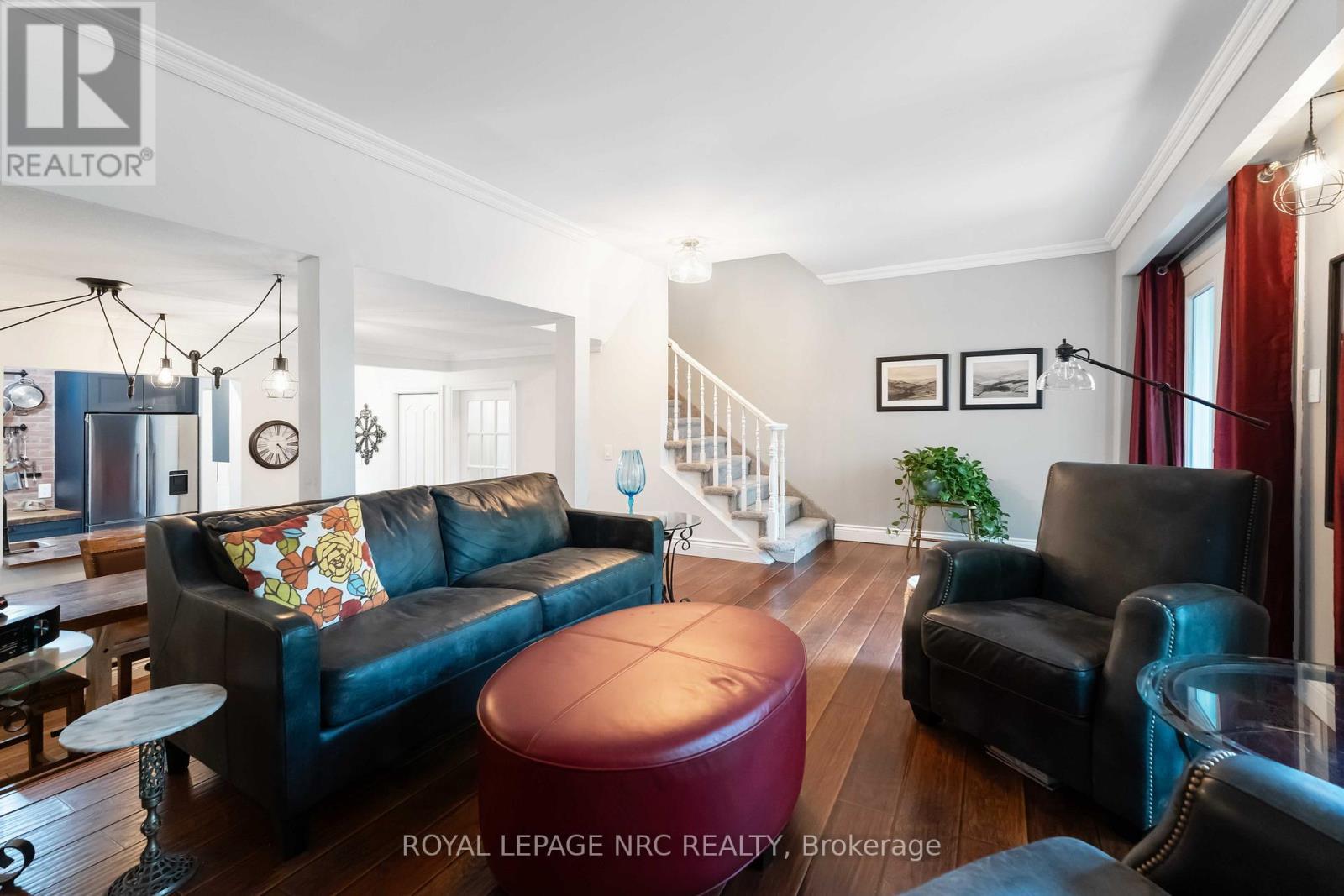 












40 - 122 LAKESHORE ROAD

,
St. Catharines (Lakeport),




Ontario
L2N6N6

