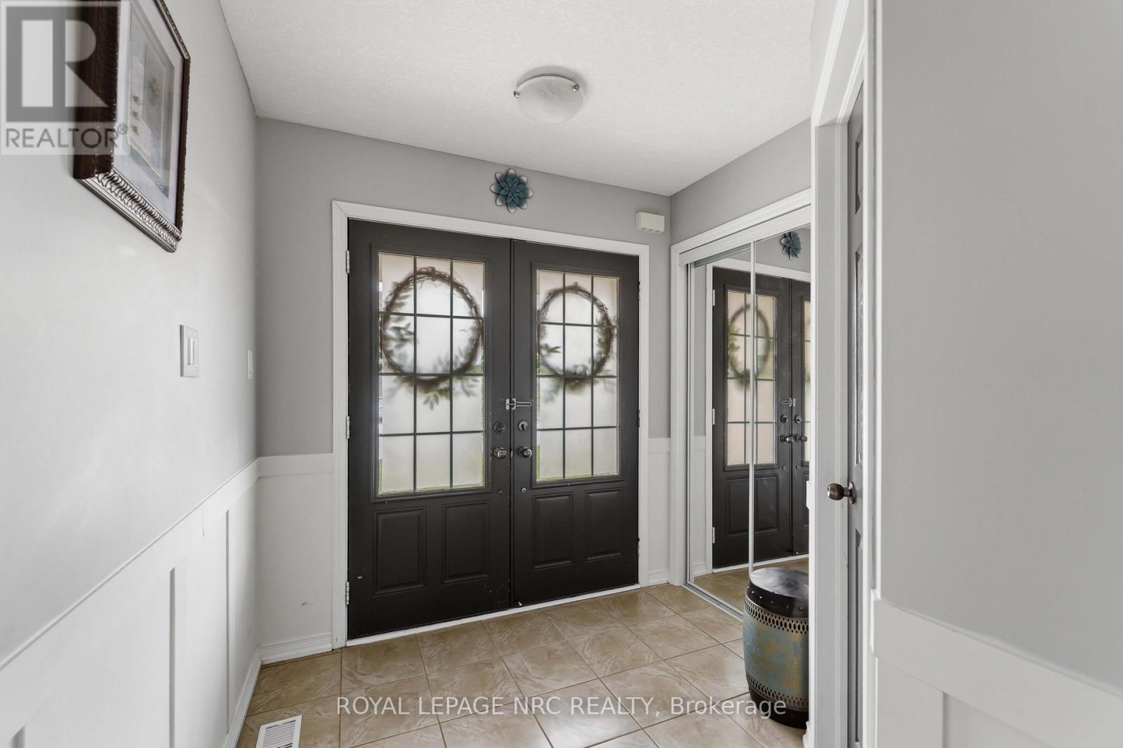 












8769 DOGWOOD CRESCENT

,
Niagara Falls (Brown),




Ontario
L2H2Y6

