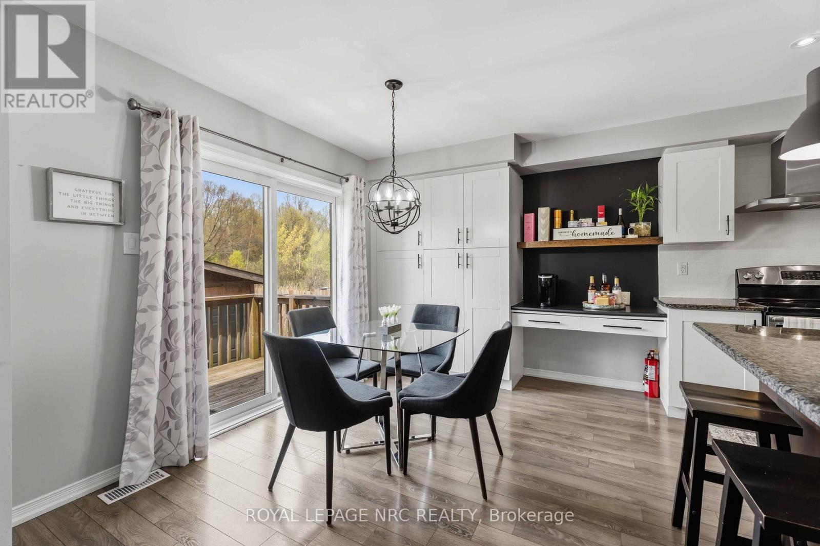












8769 DOGWOOD CRESCENT

,
Niagara Falls (Brown),




Ontario
L2H2Y6

