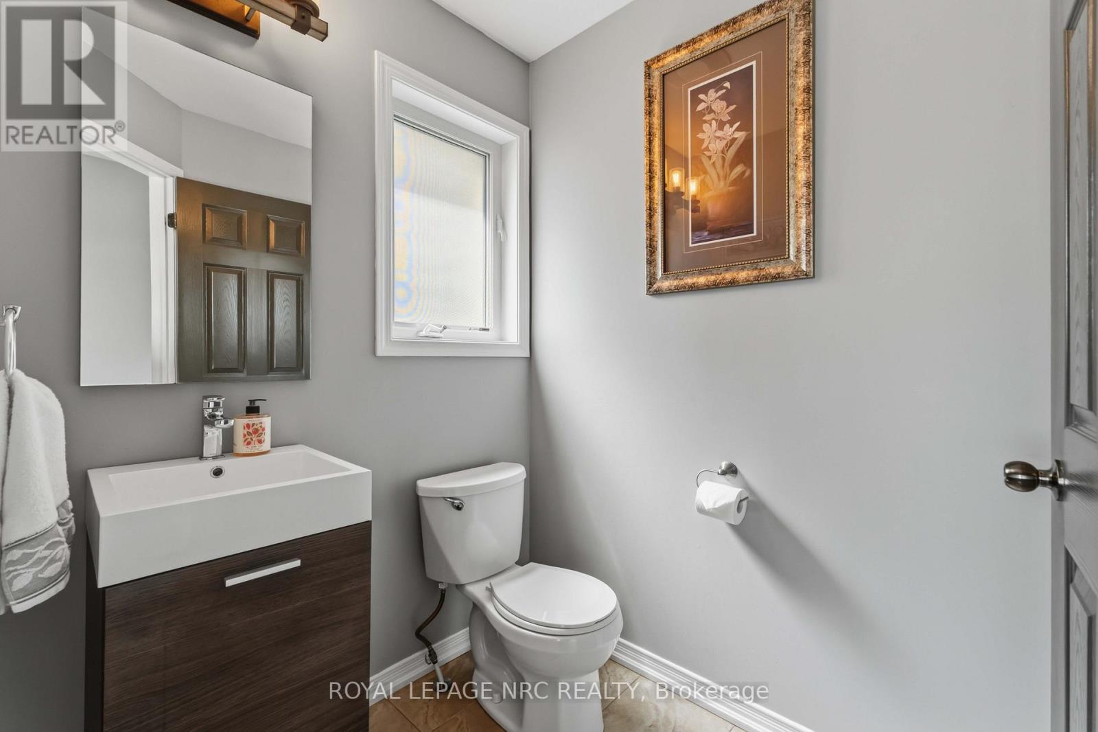 












8769 DOGWOOD CRESCENT

,
Niagara Falls (Brown),




Ontario
L2H2Y6

