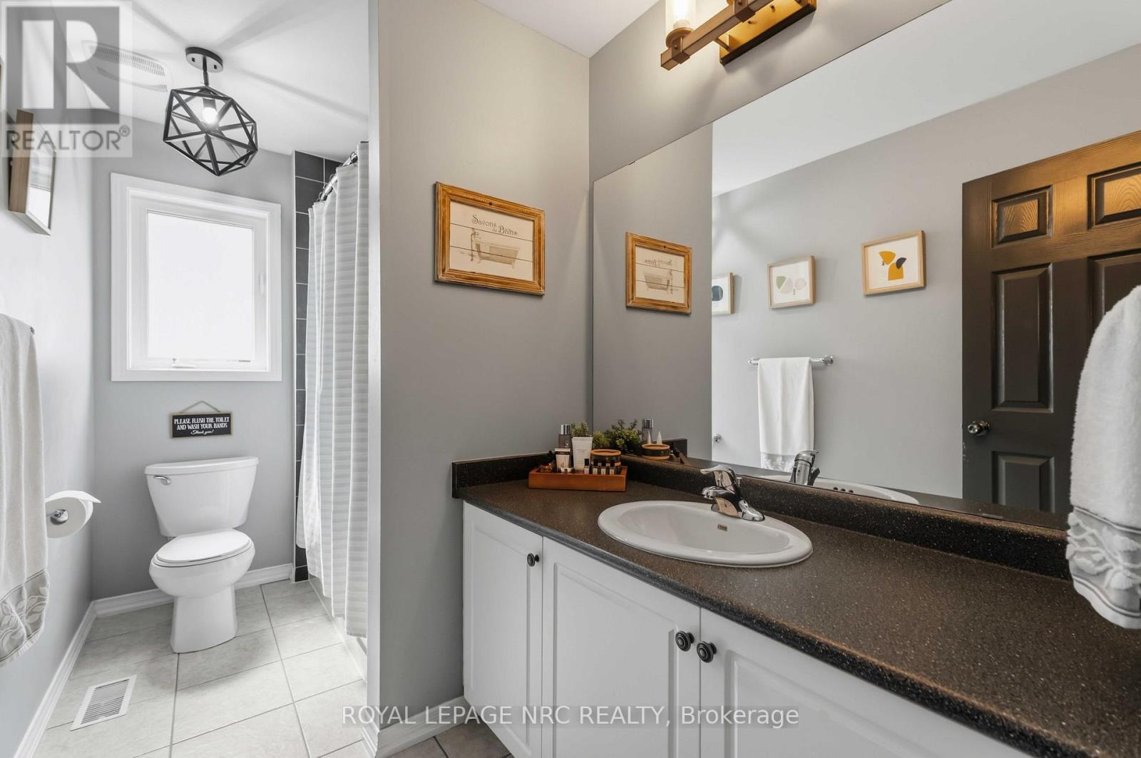 












8769 DOGWOOD CRESCENT

,
Niagara Falls (Brown),




Ontario
L2H2Y6

