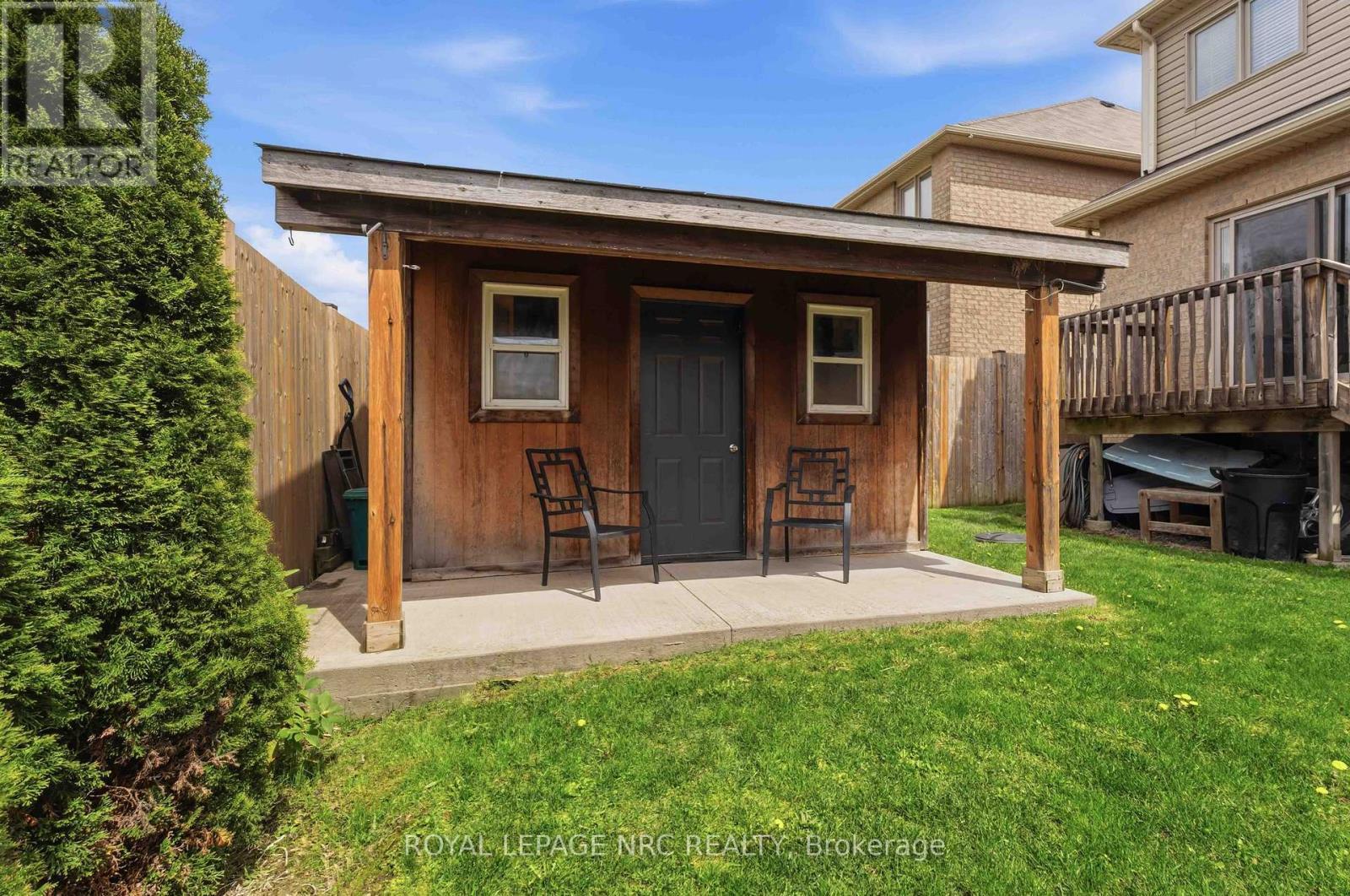 












8769 DOGWOOD CRESCENT

,
Niagara Falls (Brown),




Ontario
L2H2Y6

