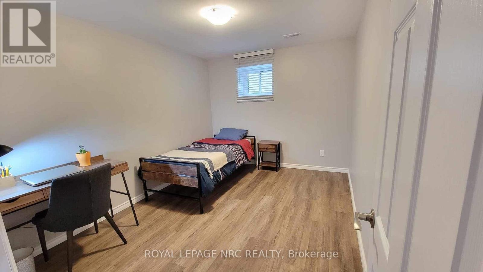 












8769 DOGWOOD CRESCENT

,
Niagara Falls (Brown),




Ontario
L2H2Y6

