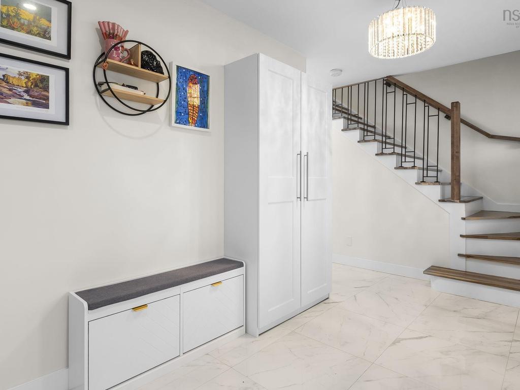 












26 Governors Lake Drive

,
Timberlea,




NS
B3T 1N2

