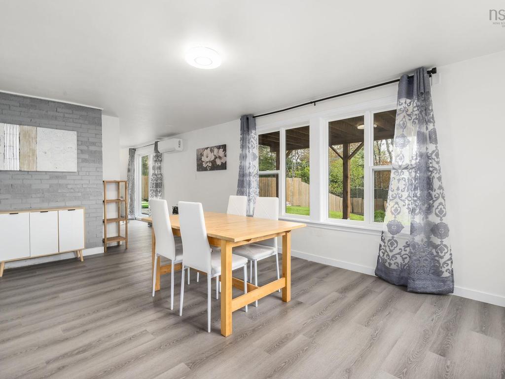 












26 Governors Lake Drive

,
Timberlea,




NS
B3T 1N2

